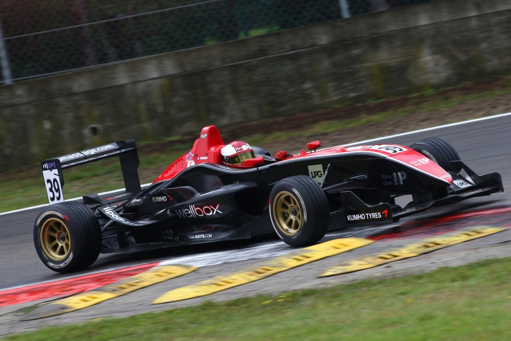 Richard Philippe - Carlin Motorsport - Dallara F308 - AMG Mercedes
