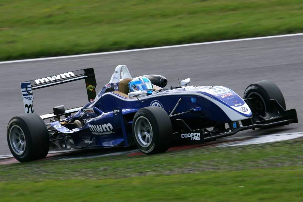 Rupert Svendsen-Cook - Carlin Motorsport - Dallara F308 - Volkswagen