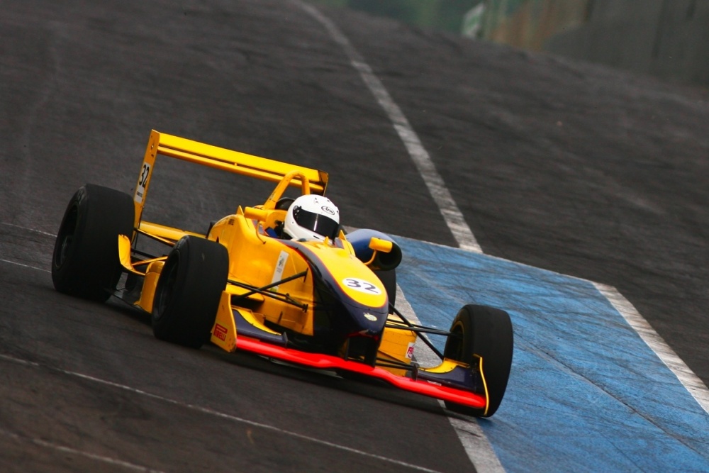 Fernando Stédile - Cesário Fórmula - Dallara F399 - Berta