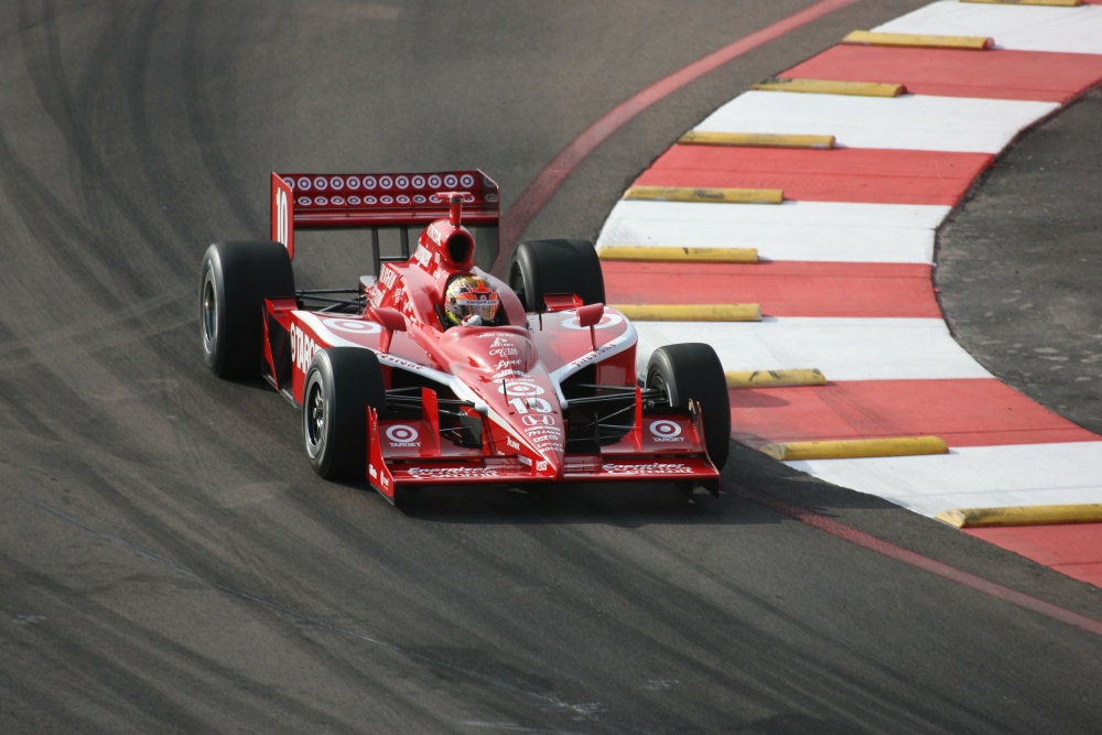 Dan Wheldon - Chip Ganassi Racing - Dallara IR-05 - Honda