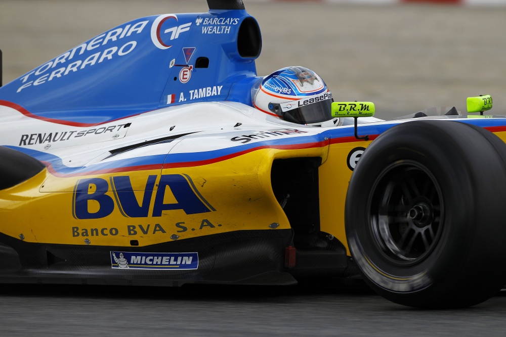 Adrien Tambay - Draco Racing - Dallara T08 - Renault