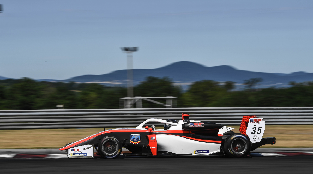Enzo Scionti - Drivex - Dallara F320 - HWA Mercedes