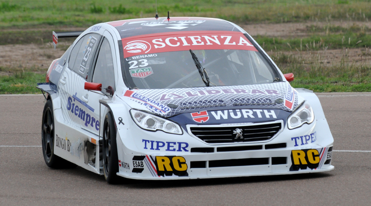 Lucas Benamo - Escudería FE - Peugeot 408 RPE V8