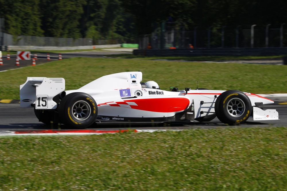 Shinya Michimi - Euronova Racing - Lola B05/52 - Zytek (2013)