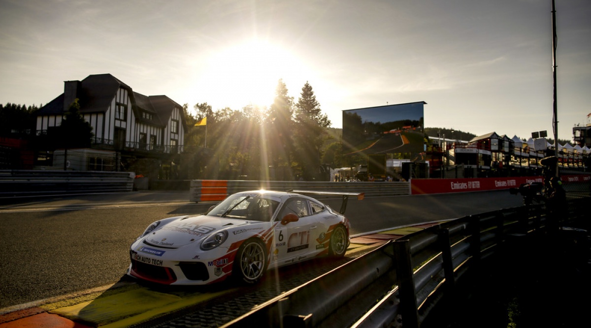 Kantadhee Kusiri - Fach Auto Tech - Porsche 911 GT3 Cup (991.2)