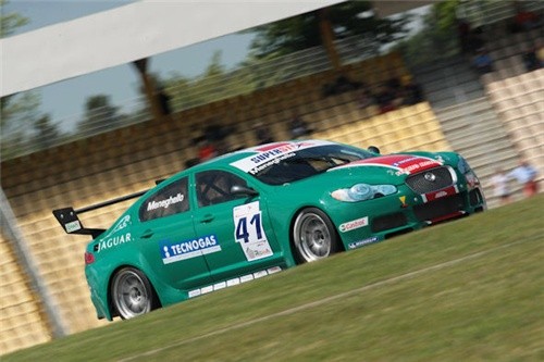 Matteo Meneghello - Ferlito Motors - Jaguar XF SV8