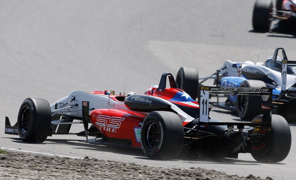 Félix Juan, IV. Serrallés - Fortec Motorsport - Dallara F312 - AMG Mercedes