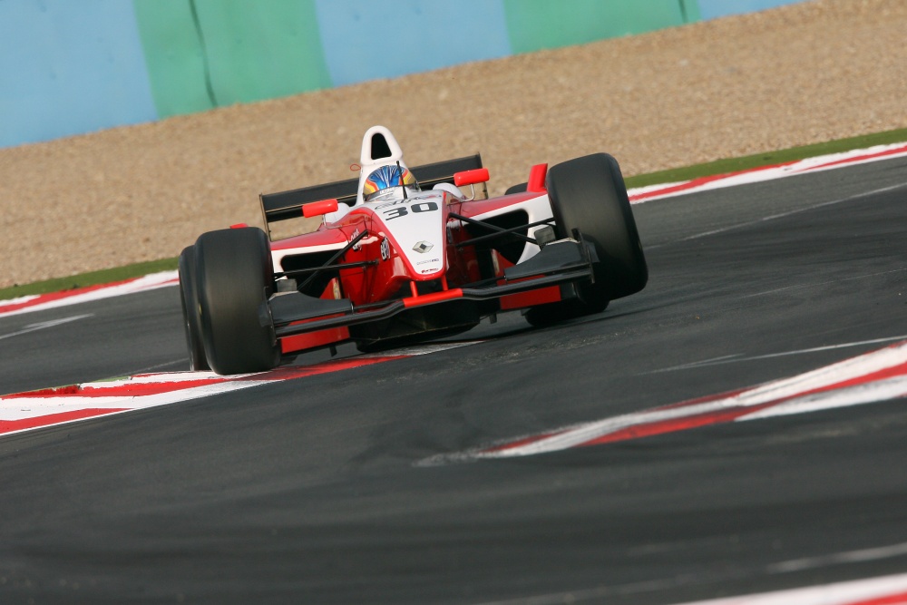 Esteban Guerrieri - Fortec Motorsport - Dallara T05 - Renault