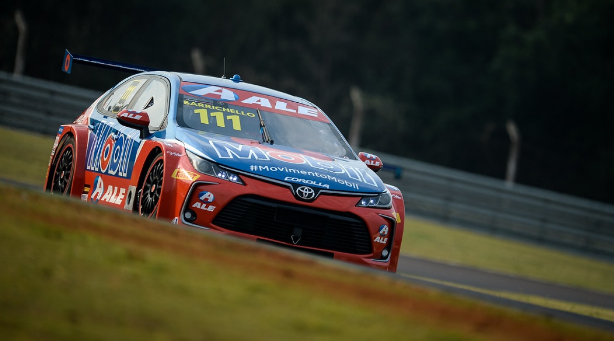 Rubens Barrichello - Full Time Sports - Toyota Corolla V8