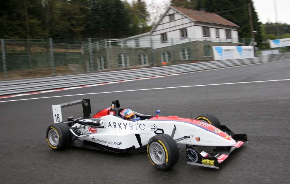 Alejandro Nunez - HBR Motorsport - Dallara F305 - Spiess Opel