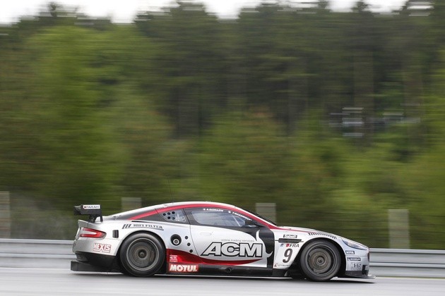 Stephane Sarrazin - Hexis Racing - Aston Martin DBR9