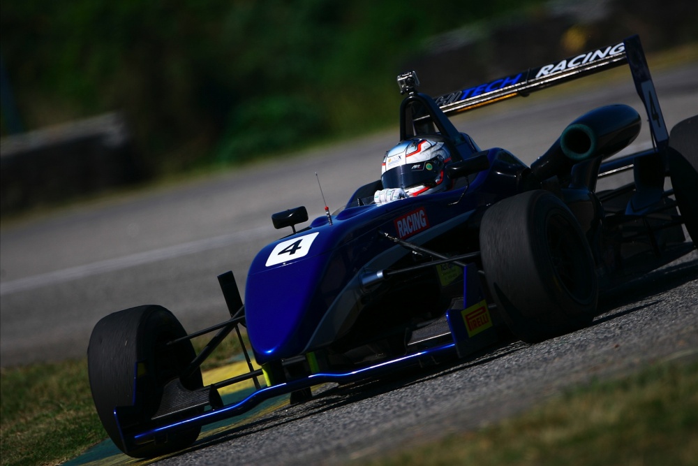 Pedro Enrique Nunes - Hitech Racing - Dallara F308 - Berta