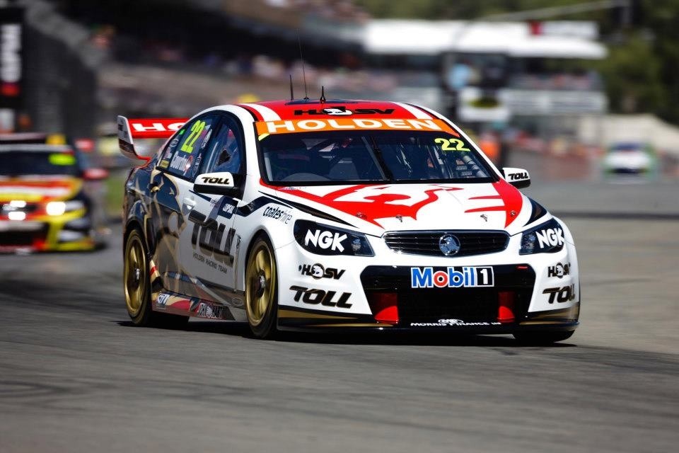 James Courtney - Walkinshaw Racing - Holden Commodore VF