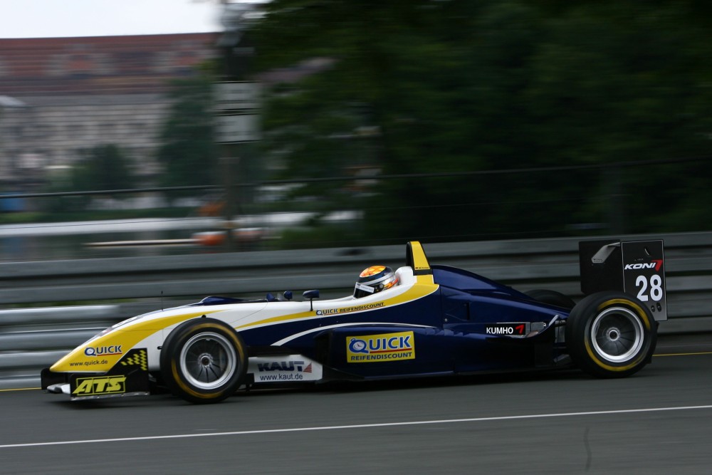 Marco Holzer - Holzer Rennsport - Dallara F305 - OPC Opel