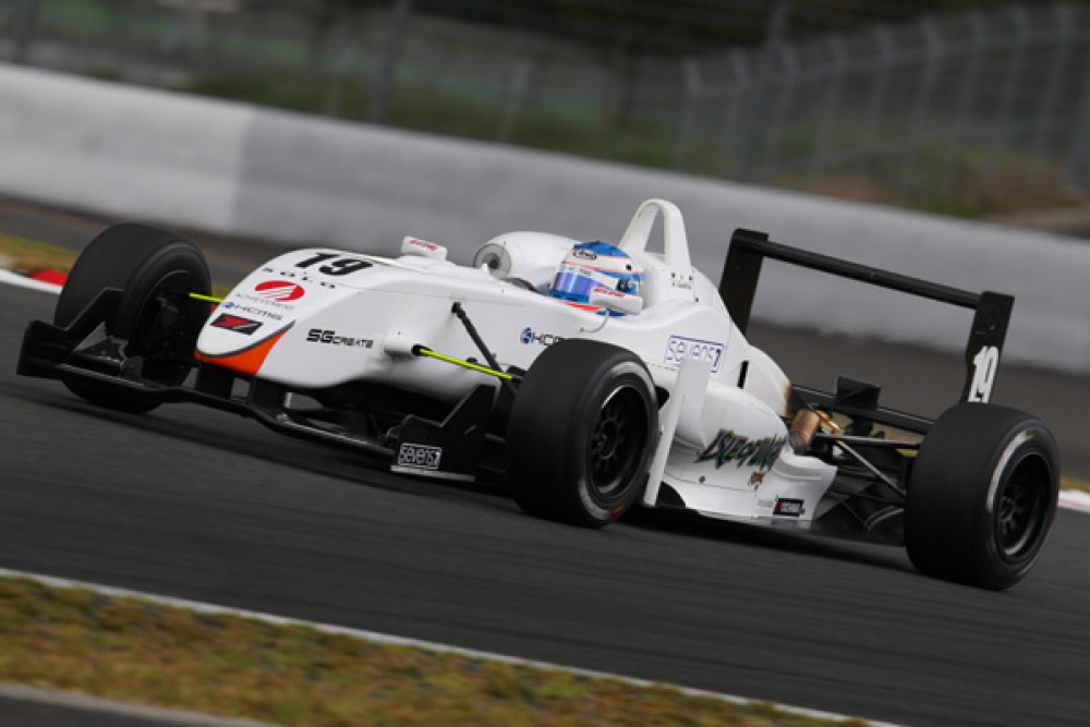 Naoya Gamou - KCMG Naoya Gamou - KCMG - Dallara F305 - TOM's Toyota