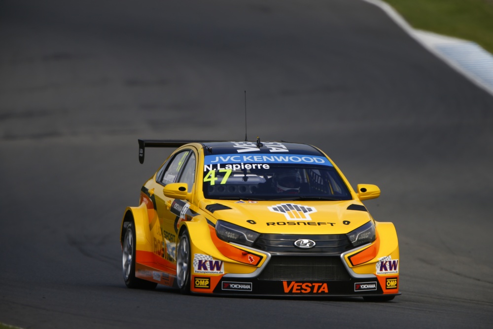 Nicolas Lapierre - Lada Sport - Lada Vesta WTCC