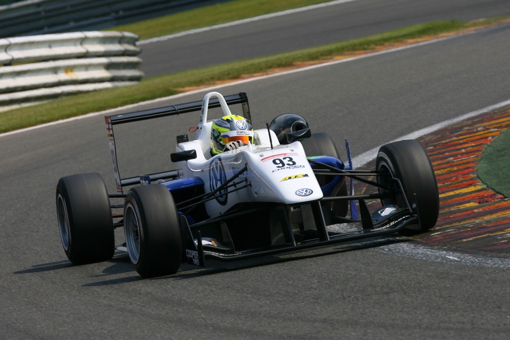 Tom Blomqvist - ma-con Motorsport - Dallara F312 - Volkswagen