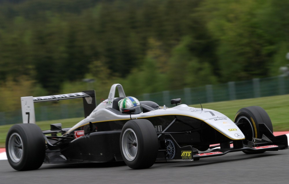 Lucas di Grassi - Manor Motorsport - Dallara F305 - AMG Mercedes