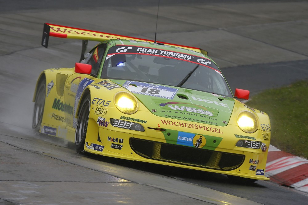 Marc LiebRomain DumasLucas LuhrTimo Bernhard - Manthey Racing - Porsche 911 GT3 RSR (997)