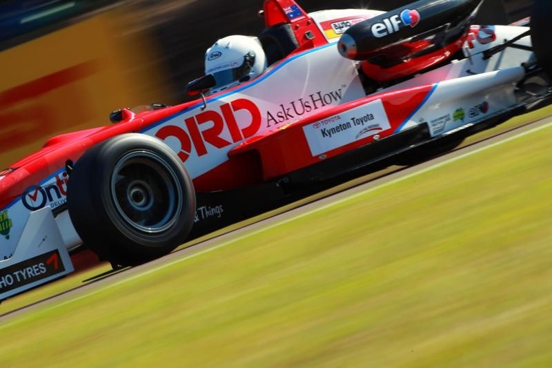 Lockie Marshall - Marshall Motorsport - Dallara F302 - Sodemo Renault