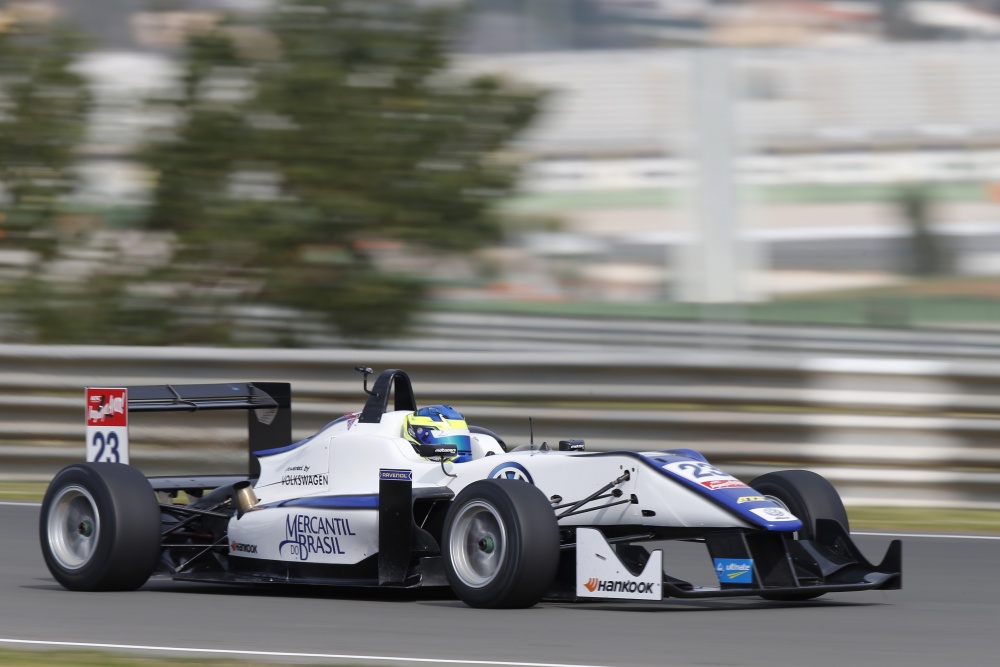 Sergio Sette Camara - Motopark Academy Sergio Sette Camara - Motopark Academy - Dallara F312 - Volkswagen