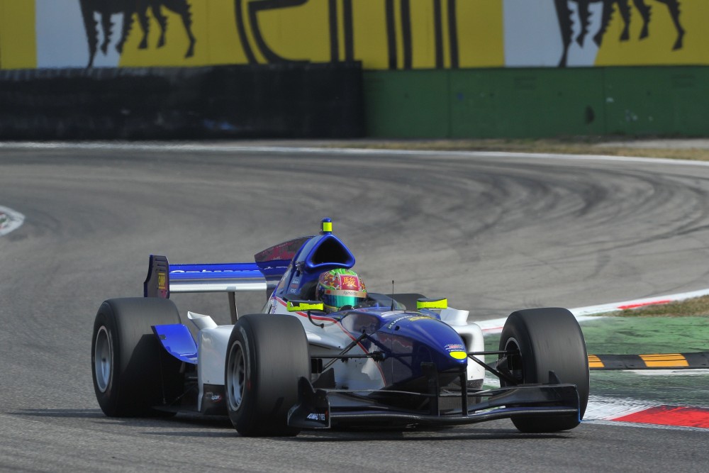 Adderly Fong - Ombra Racing - Lola B05/52 - Zytek