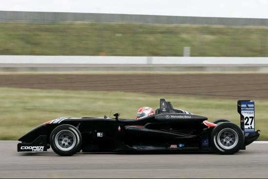 Luiz Felipe Nasr - Räikkönen Robertson Racing - Dallara F308 - AMG Mercedes