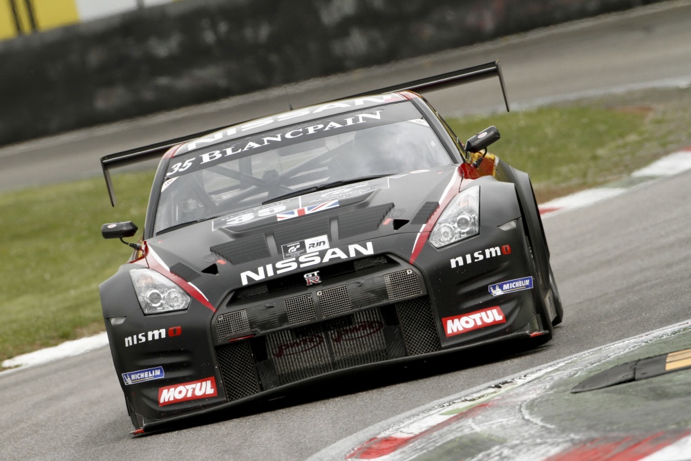 Chris Ward - RJN Motorsport - Nissan GT-R GT3
