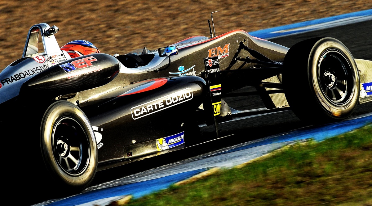 Tatiana Calderon - RP Motorsport - Dallara F312 - Toyota
