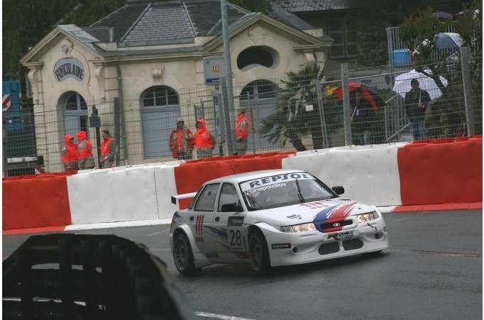 Viktor Shapovalov - Russian Bears Motorsport - Lada 110