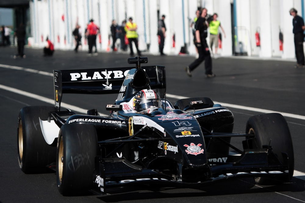 Robert Doornbos - SF Team Corinthians (Azerti) - Panoz DP09B - Menard