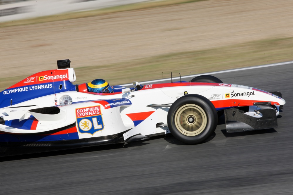 Sebastien Bourdais - SF Team Olympique Lyonnais (LRS Formula) - Panoz DP09B - Menard