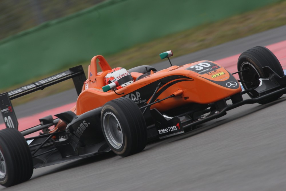 Andrea Caldarelli - SG Formula - Dallara F308 - AMG Mercedes