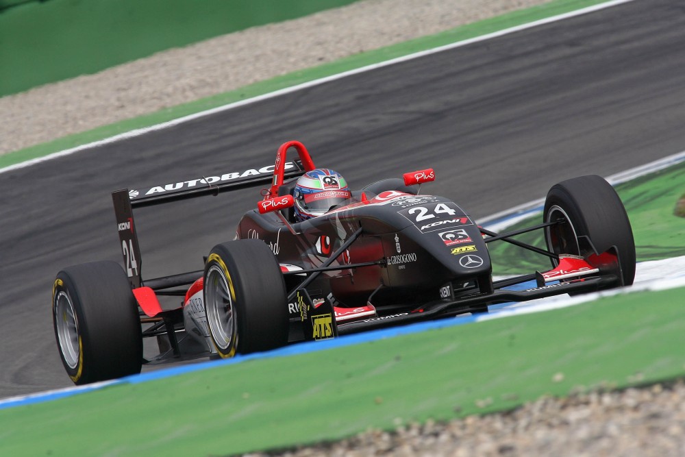 Edoardo Mortara - Signature - Dallara F305 - AMG Mercedes
