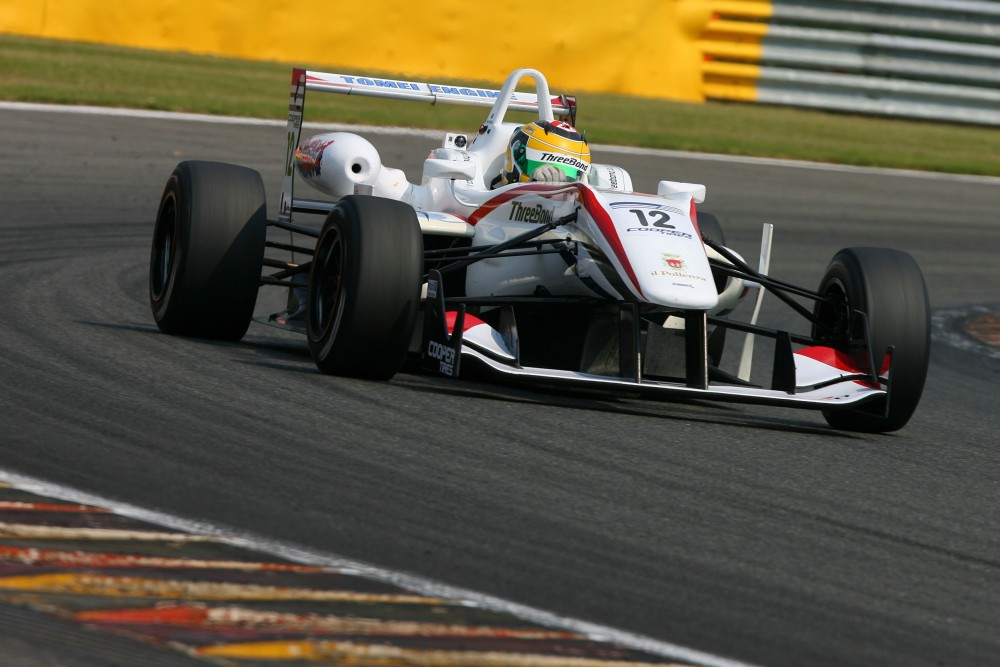 Nicholas McBride - T-Sport - Dallara F312 - Tomei Nissan