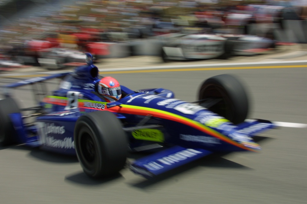 Greg Ray - Team Menard - Dallara IR-01 - Oldsmobile