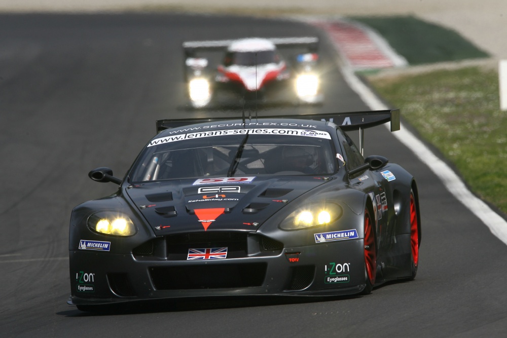 Liz Halliday - Team Modena - Aston Martin DBR9