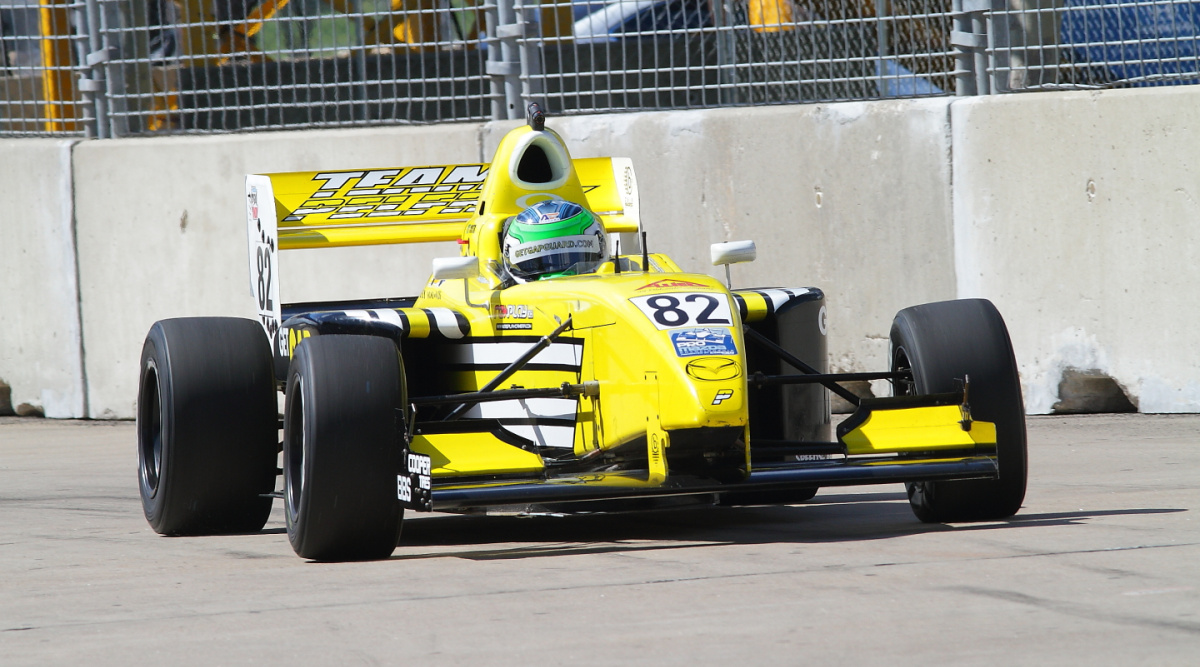 Nicolas Costa - Team Pelfrey - Elan Star Pro - Mazda