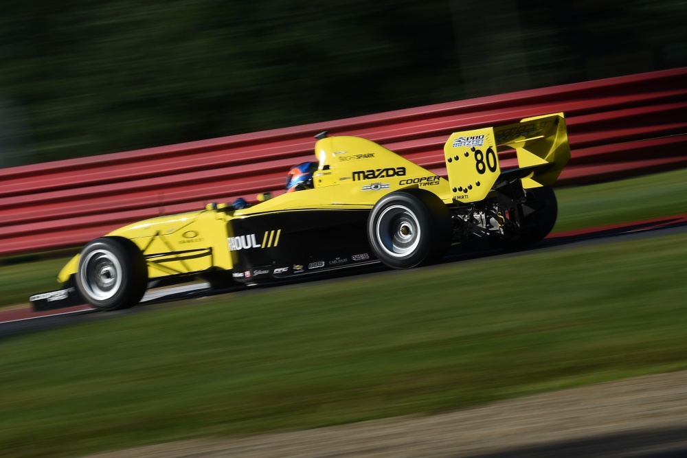 Raoul Owens - Team Pelfrey - Elan Star Pro - Mazda