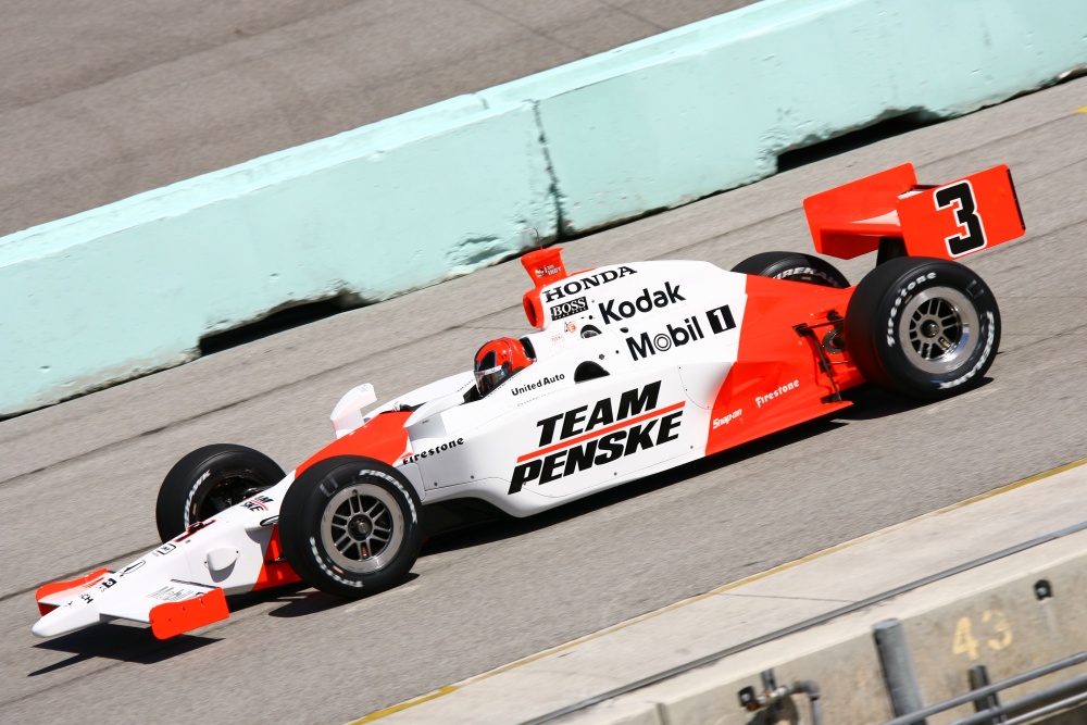 Helio Castroneves - Team Penske - Dallara IR-05 - Honda