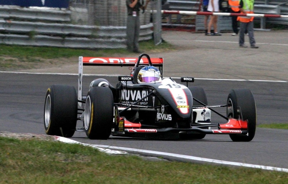 Andreas Zuber - Team Rosberg - Dallara F302 - Spiess Opel