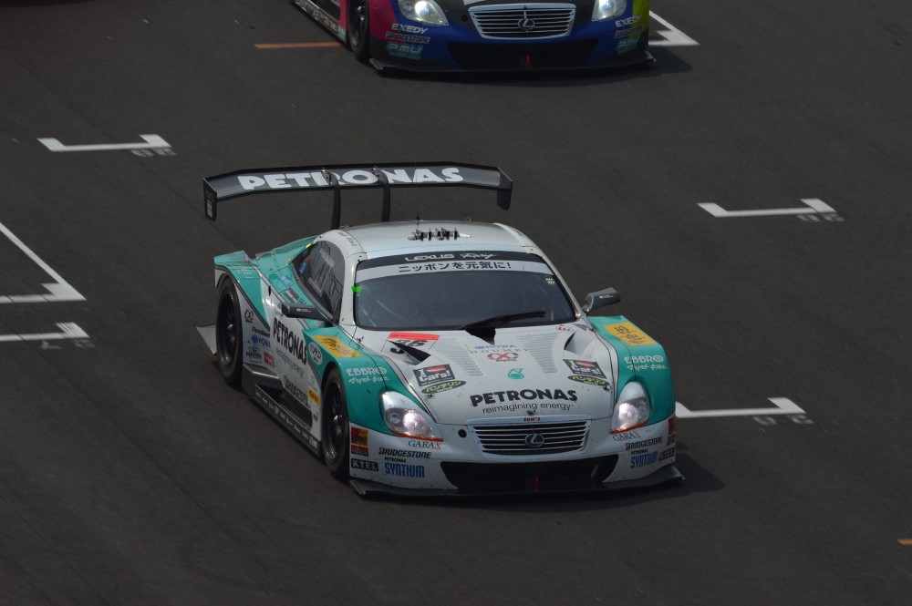 Loic Duval - Team TOM's - Lexus SC430