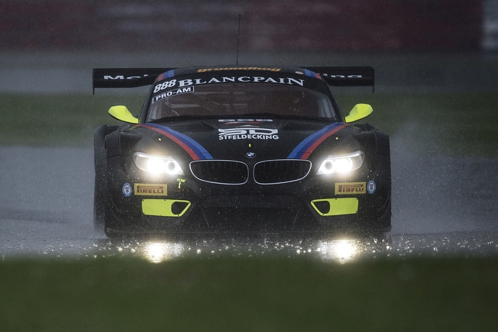 Lee MowleDerek JohnstonRyan Ratcliffe - Triple Eight Race Engineering Ltd. - BMW Z4 GT3 (E89)