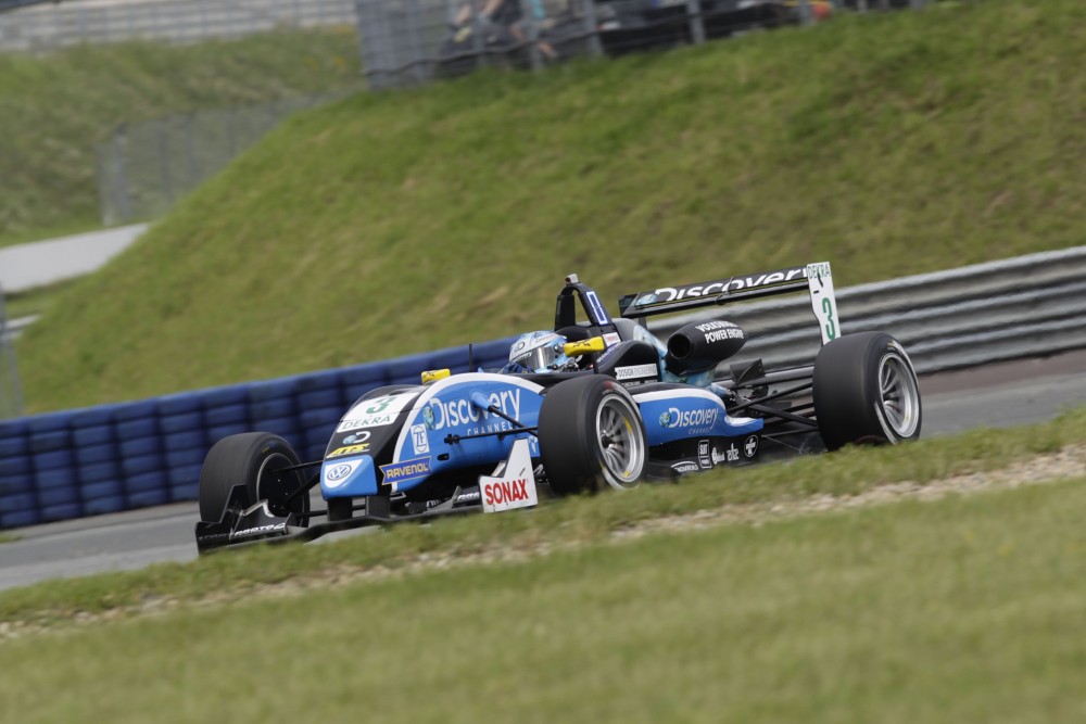 Dennis van de Laar - Van Amersfoort Racing - Dallara F308 - Volkswagen PE