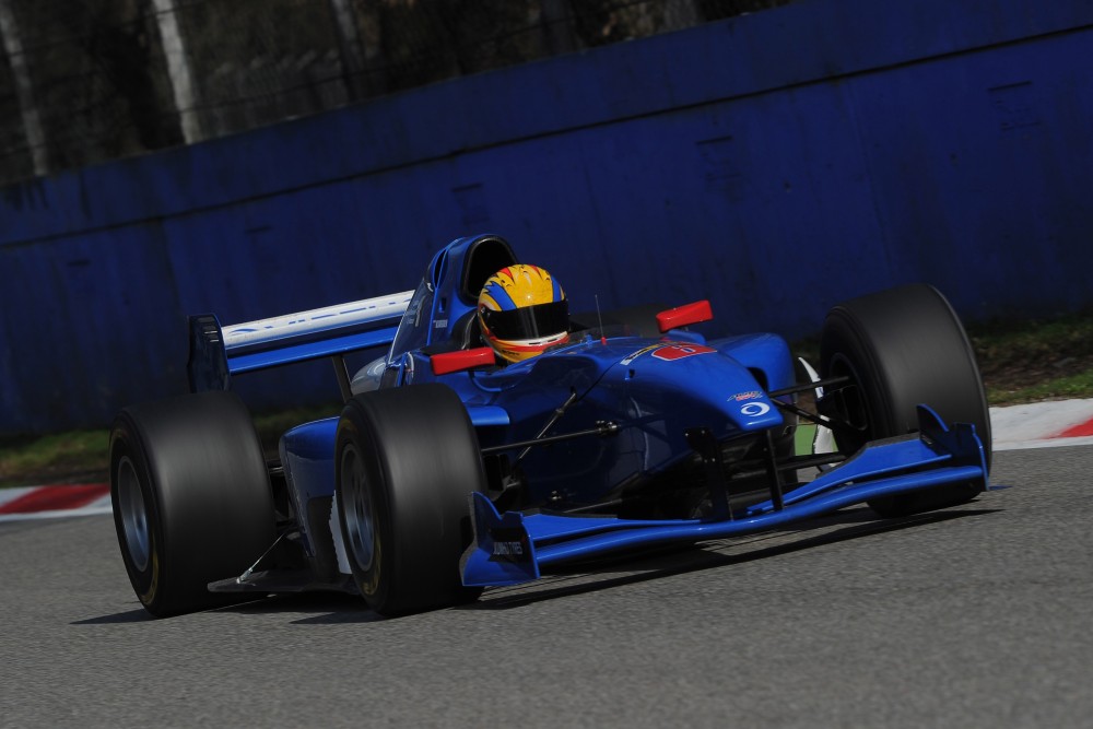 Max Snegirev - Virtuosi Racing - Lola B05/52 - Zytek (2013)