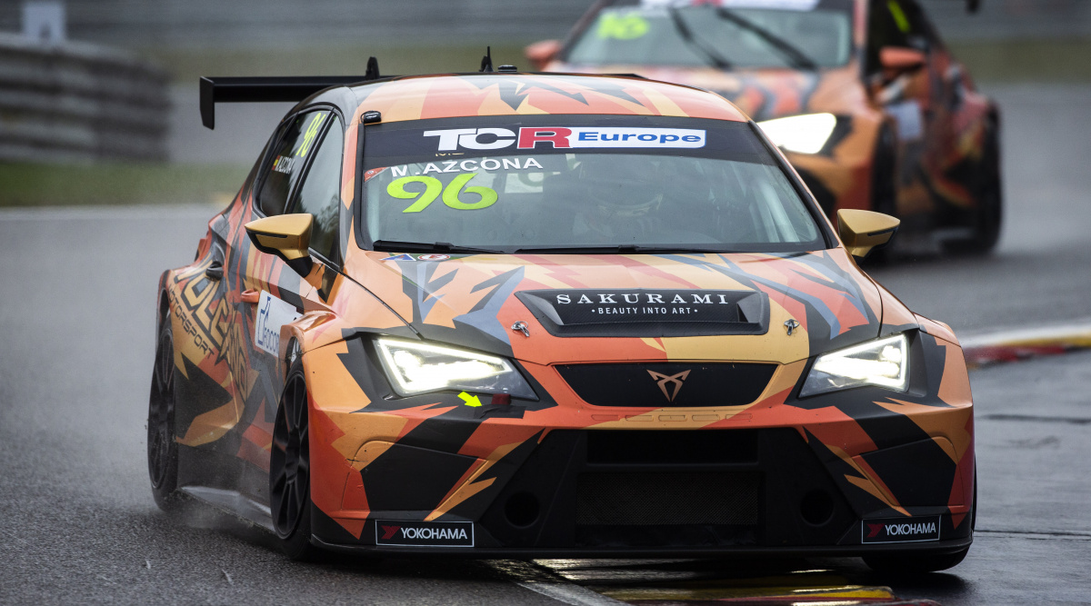 Mikel Azcona - Volcano Motorsport - Cupra Leon TCR