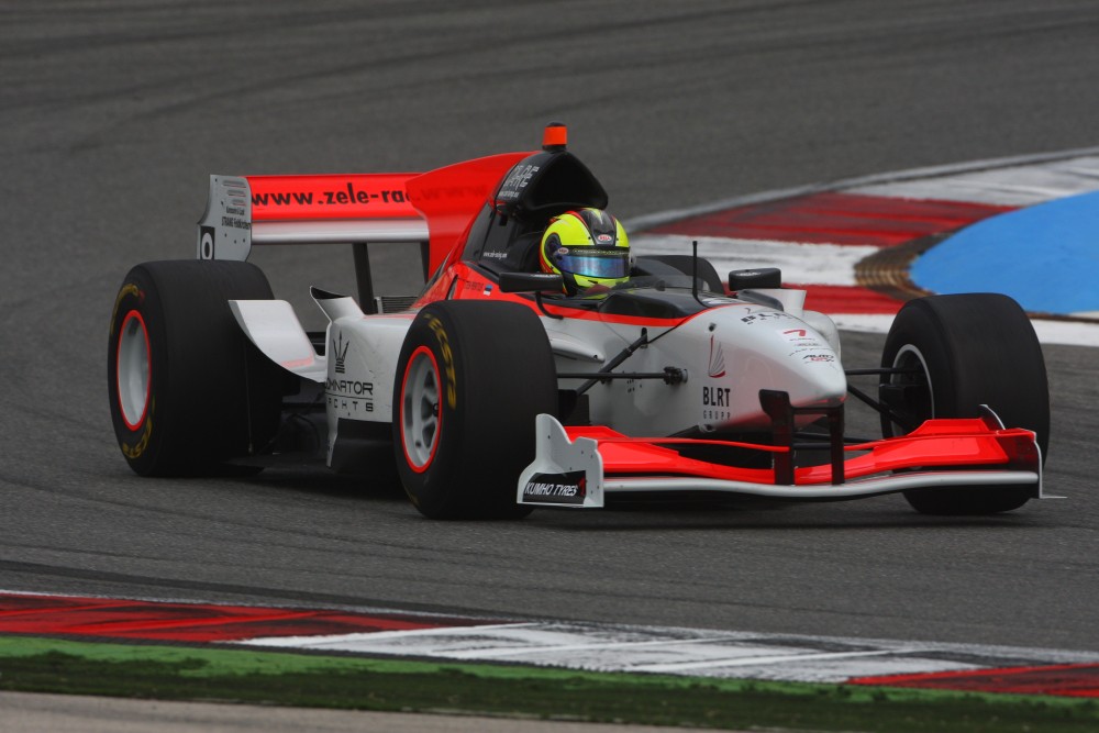 Sten Pentus - Zele Racing - Lola B05/52 - Zytek