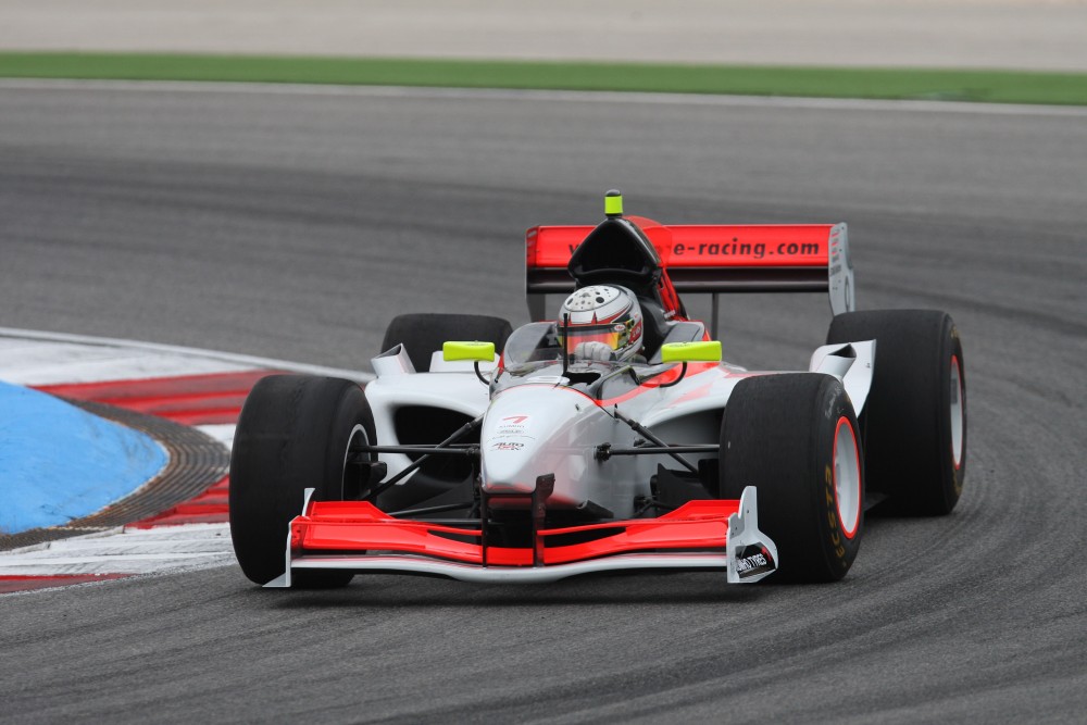 Juan Carlos Sistos - Zele Racing - Lola B05/52 - Zytek