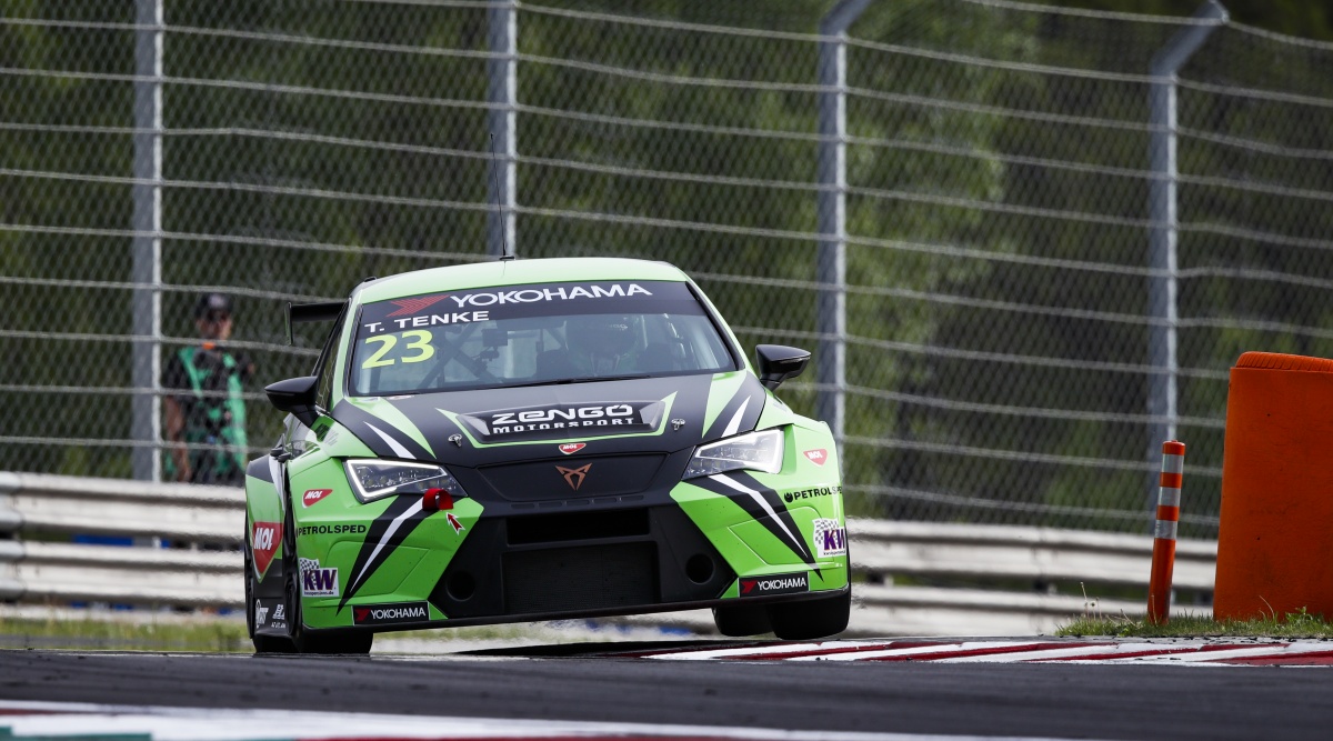 Tamás Tenke - Zengö Team - Cupra Leon TCR