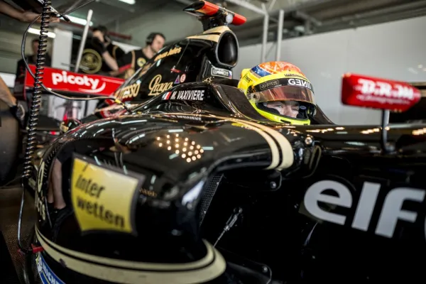 Saisonauftakt der Renault World Series in Aragon